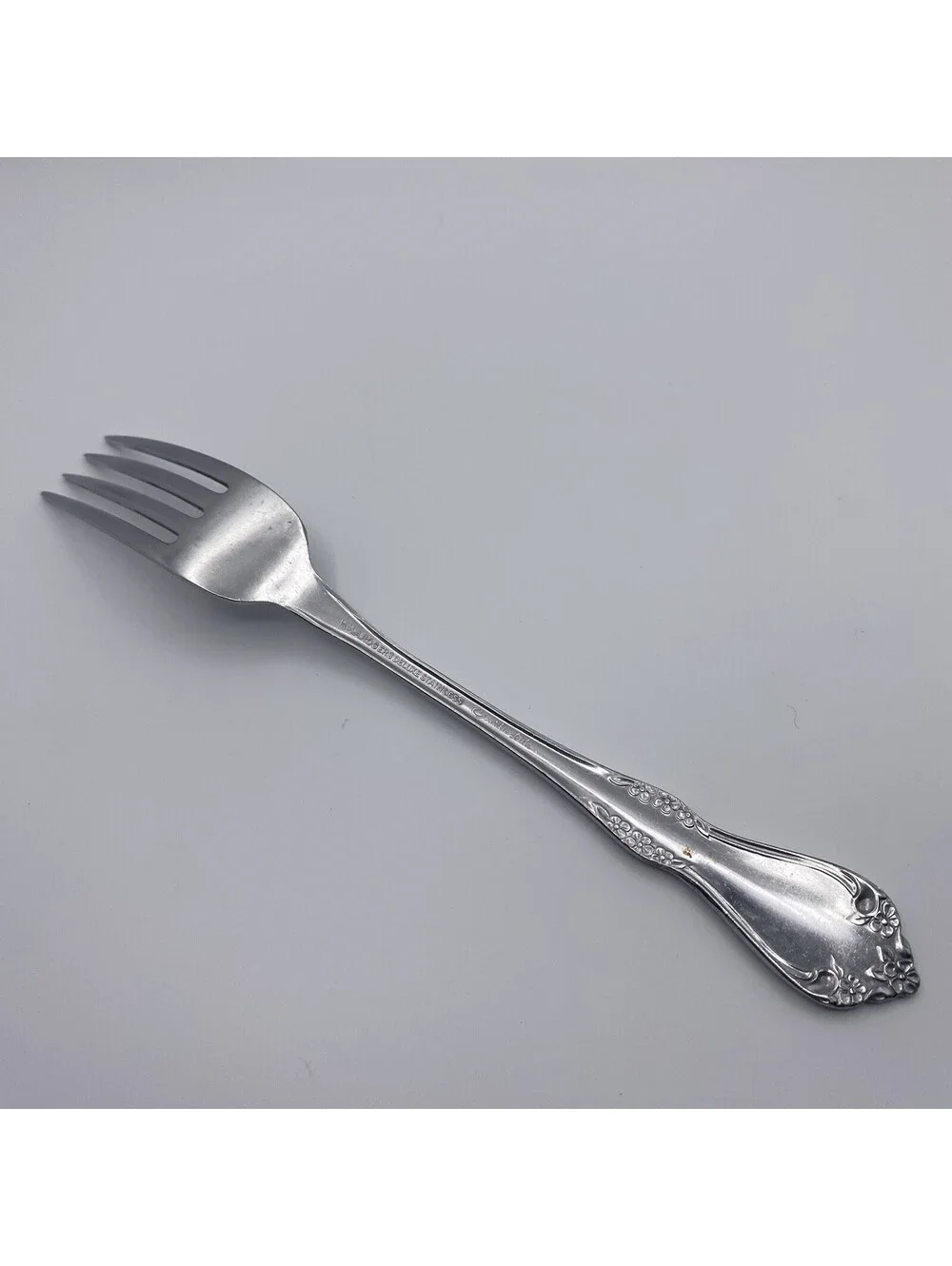1 Dinner Fork Mansfield Amadeus Oneida Deluxe Floral WM A Rogers Stainless 7.25